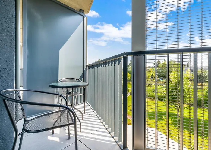 Lam Lavender - Free Parking Bratislava