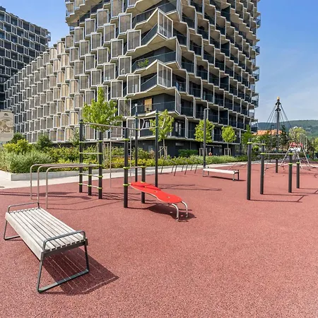 Lam Lavender - Free Parking Bratislava